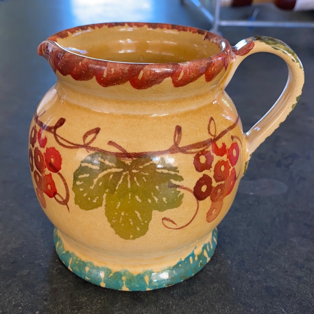 ITALICA ARS HAND PAINTED CREAM / GRAVY PITCHER